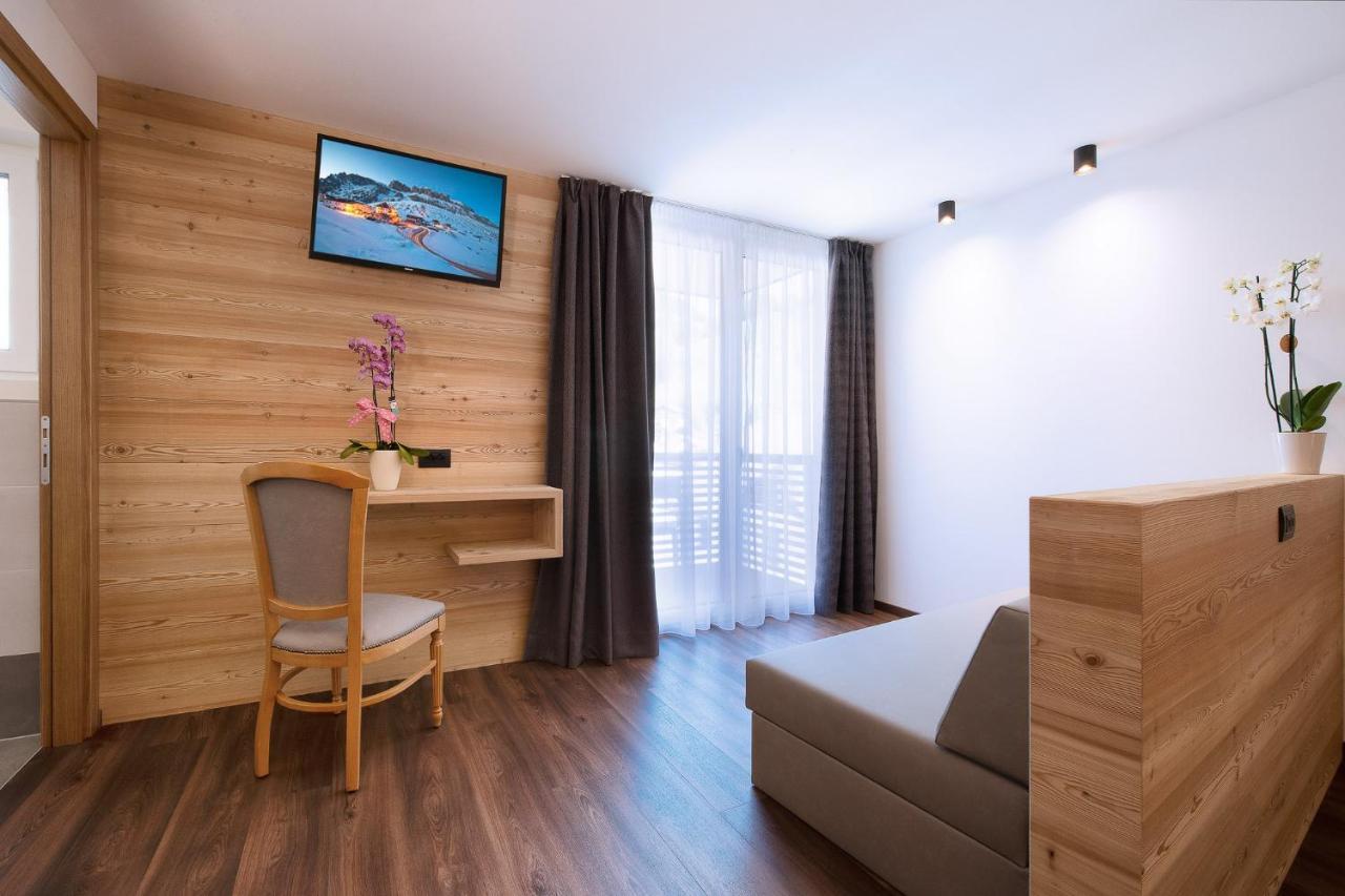 Hotel B&B Marilena Arabba Exterior photo
